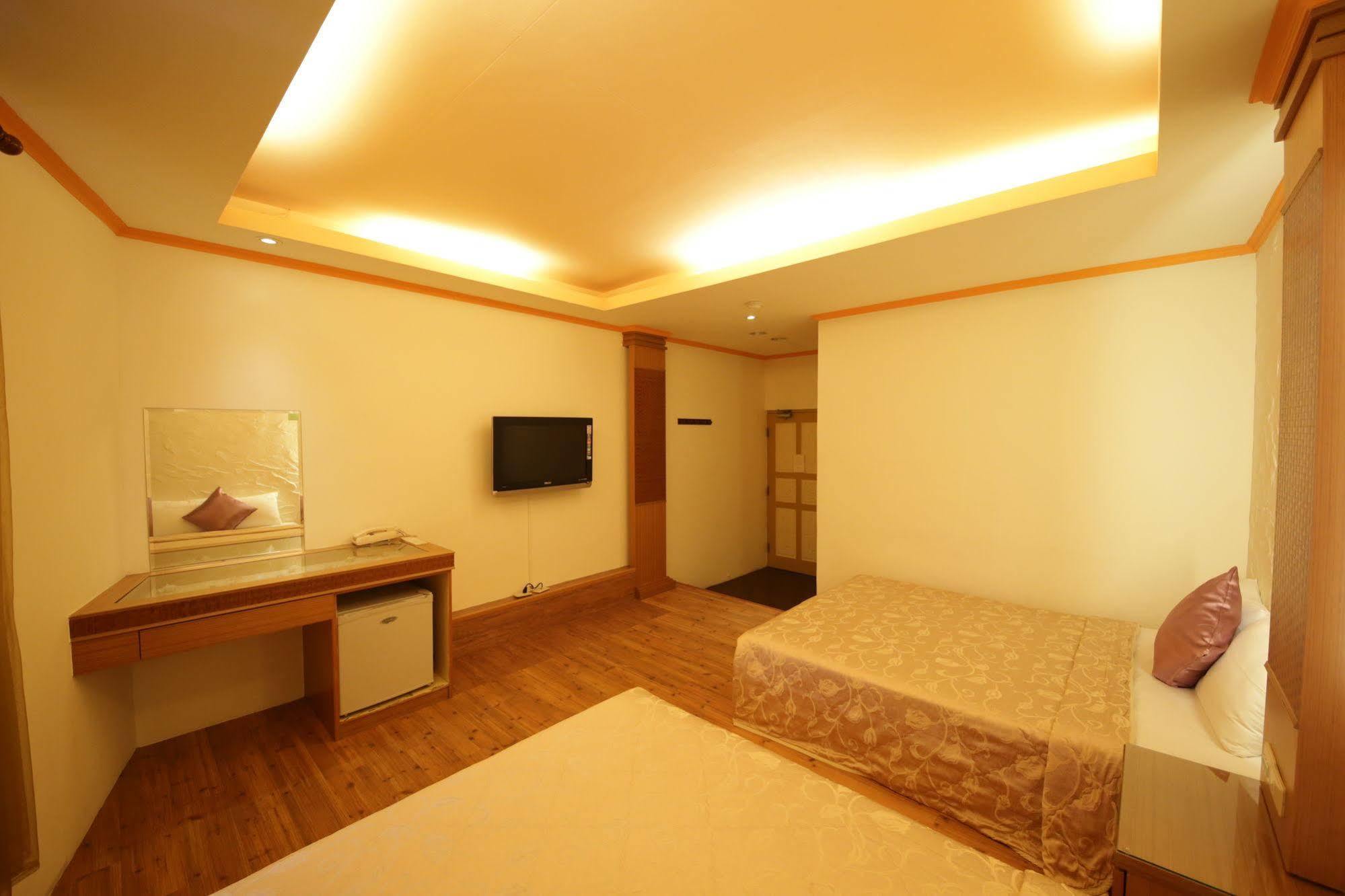 Goden Beach B&B Cape Eluanbi Экстерьер фото